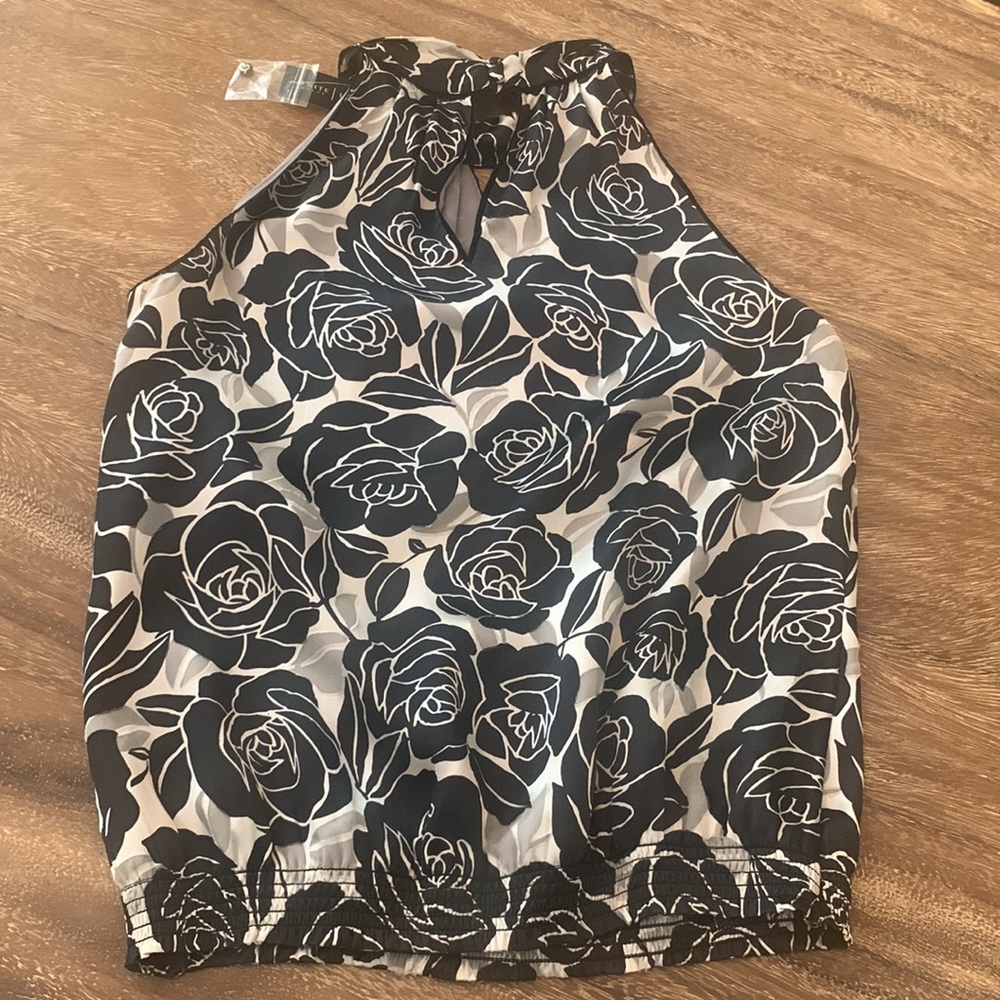 White House black market sleeveless blouse- size small - Picture 6 of 8